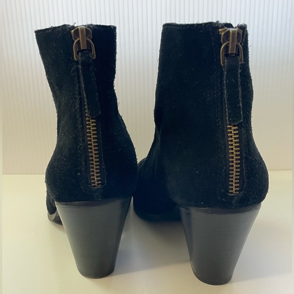 Black ankle boots/booties by Tesori - Picture 8 of 10